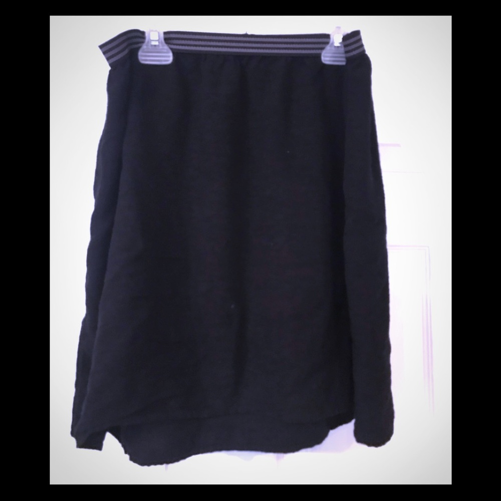Juniors skirt 🎒